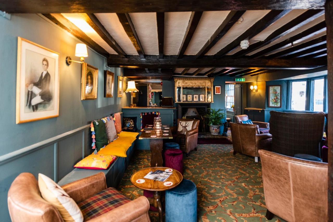 The George Inn Окем Екстериор снимка